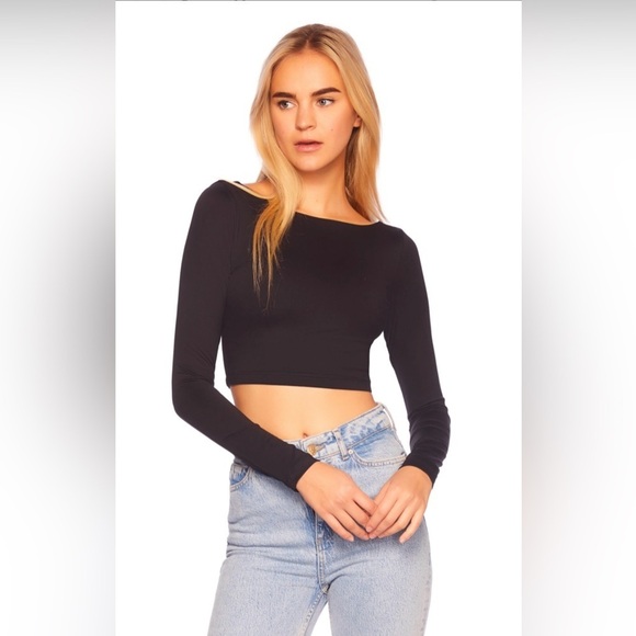 Susana Monaco long sleeve scoop back crop top Medium NWT Color: Midnight - Picture 1 of 9
